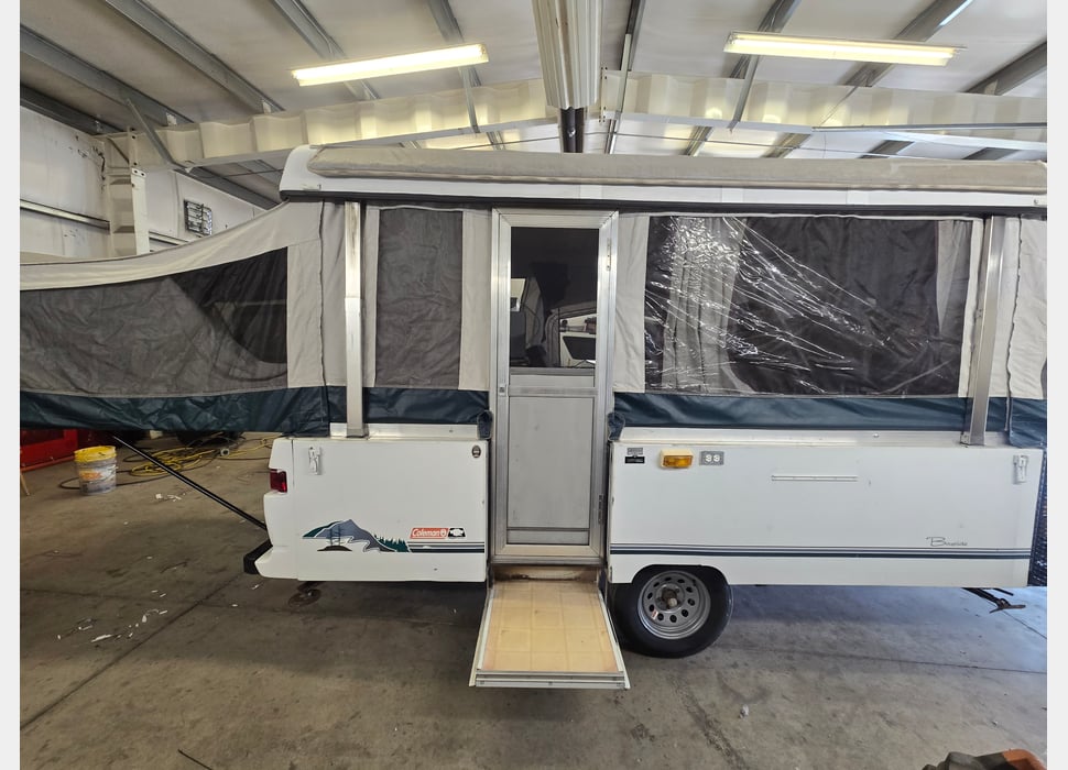 Pop-up Camper rentals in CENTENNIAL