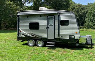 2016 Gulf Stream RV Track & Trail Sidetrack 17RTH