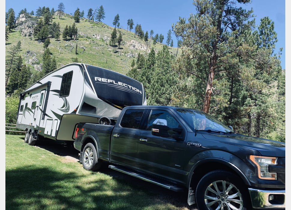Fifth Wheel rentals in Colville