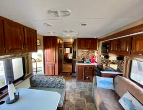 Forest River RV Sunseeker 3170DS Ford