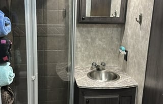 Shaw’s Pet/Kid Approved Camper Rental