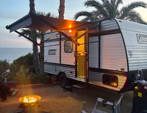 Dutchmen RV Coleman Lantern LT Series 17B