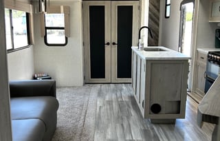 Family Friendly Forest River Impression 41'