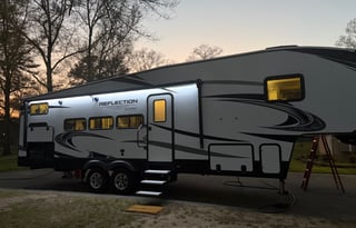 2021 Fifth Wheel with 2 Slide Outs