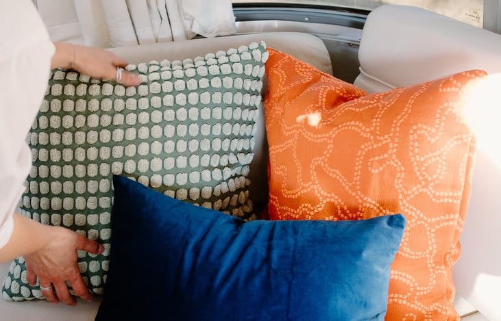 Not another RV rental, a cozy "mobile hotel", enjoy "soft sheets in wild places"