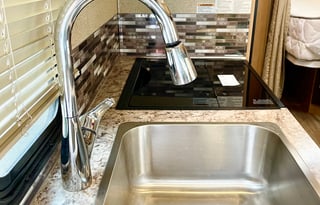 2018 Thor Motor Coach Four Winds 22B “Let’s Go!”