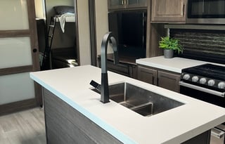 RV Rental, Delivery, & Set up