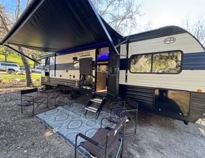 Forest River RV Cherokee Grey Wolf 26BHE