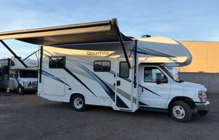2024 Thor Quantum 22LC | Easy to Drive