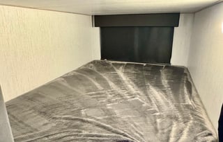 Fun Family Trailer! '22 Sundance Ultra Lite