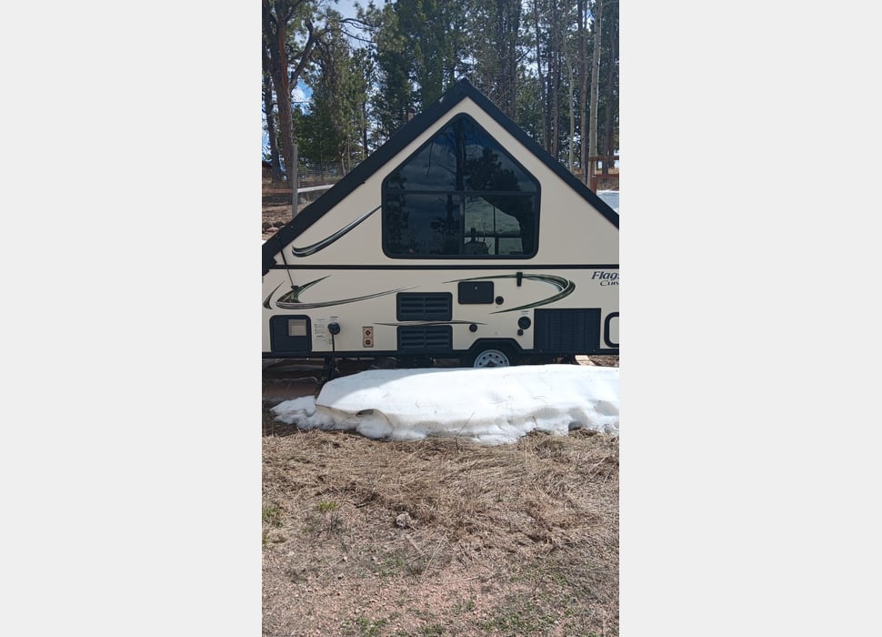 Pop-up Camper rentals in Buena vista