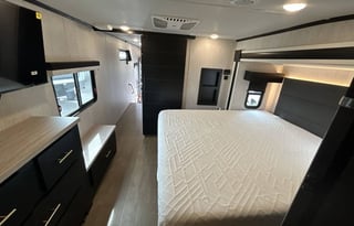 Luxury 5th Wheel