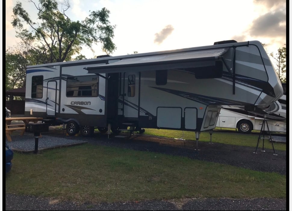 Fifth Wheel rentals in Marietta