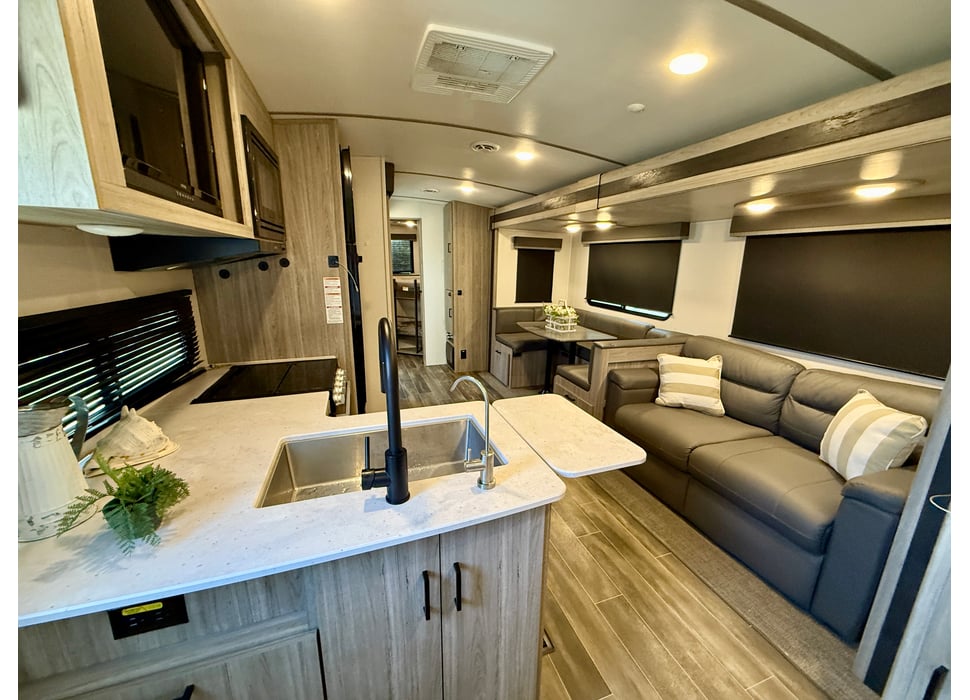 Travel Trailer rentals in Wimauma