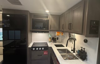 Cozy Family Escape | 2026 Grand Design Xplor 24BHX