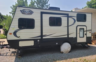 2018 Viking Ultra-Lite 17BHS