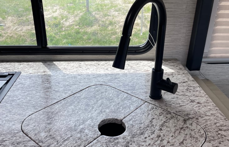 Kitchen sink