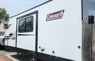 Brand new Coleman Light 1905BH