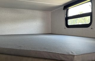 2022 Sleep 8, Dble bunks,Out Door kitchen