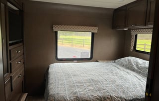 Family Bunkhouse Sleeps 8-10