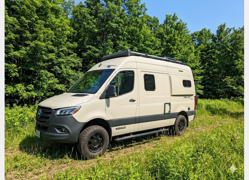 Class B Camping Van rentals in Wedgefield