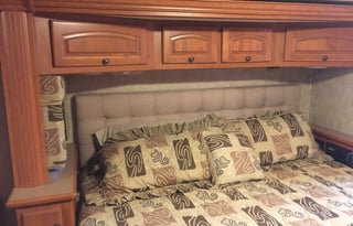 2008 Damon Tuscany 4056