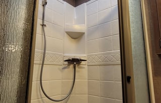 Best Family-Friends Getaway RV on the Market