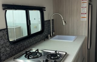 2025 Heartland Pioneer 17BH