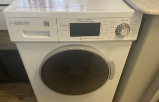 Come Vibe in the Vibe!