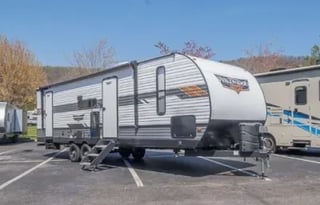2022 Forest River RV Wildwood 26DBUD for RENT!