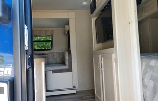 2018 Winnebago 2455BHS