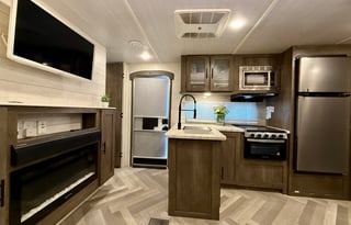 Forest River Salem 32BHDS R.P. ***Bunkhouse***