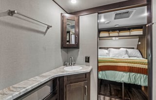 AMAZING BUNKHOUSE CAMPER!