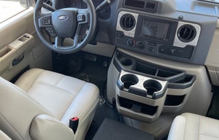 2023 28A THOR CHATEAU