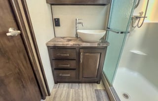 2021 Dutchmen Voltage 4135