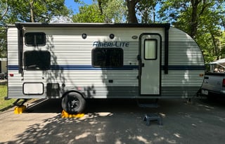 The "Cozy Camper"