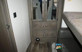 2021 Keystone RV Cougar “pet friendly”