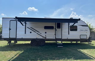 Ready-to-Camp Travel Trailer- Sleeps 8-9