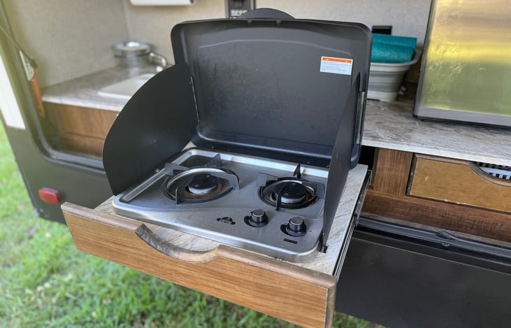 Outdoor Kitchen Stove