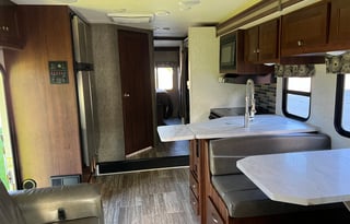 2019 Forest River RV Sunseeker 34’ - Bunkhouse