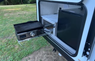 2026 Apex Nano Bunkhouse - 208BHS 5000lbs