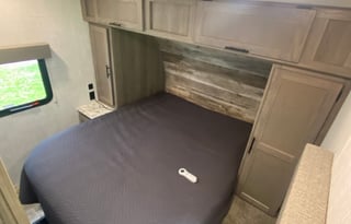 2021 Gulf Stream RV Conquest 323TBR