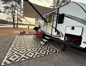 CrossRoads RV Sunset Trail Super Lite SS239BH