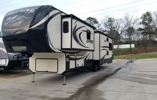 Kevin's Luxury Moon Buggy