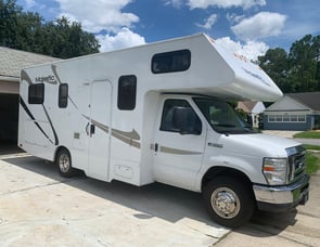 Thor Motor Coach Four Winds 23U