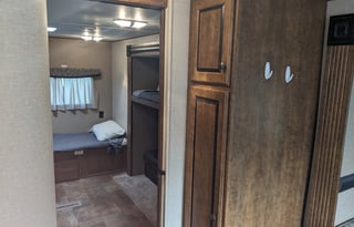 2016 CrossRoads RV Z 1 ZT328SB