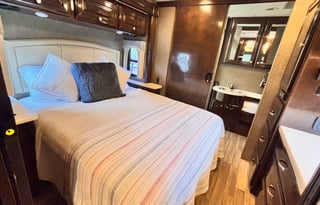 Luana RV | Travel Easy, Stay Comfortable