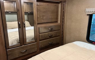 2017 Thor Motor Coach Freedom Elite 30FE