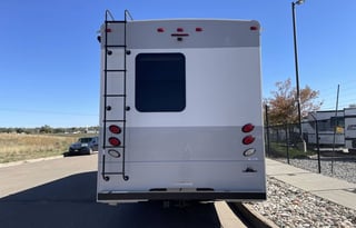 2026 Jayco Greyhawk XL 33F – Sleeps 8 | Diesel