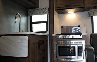 2022 Forest River RV Sunseeker LE 3250DSLE Ford